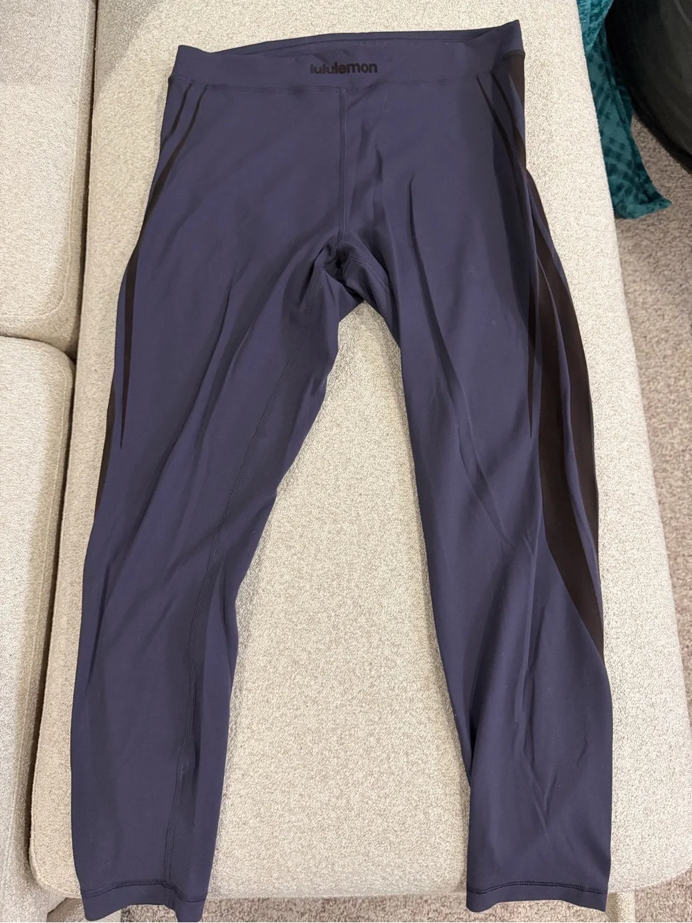 Lululemon Wunder Train HR Flocked EUC Sz 12 - Picture 2 of 4